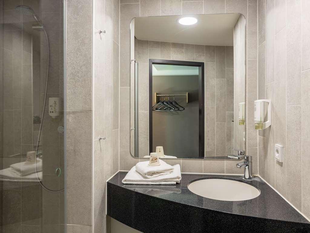 B&B Hotel Duesseldorf-Mitte Room photo
